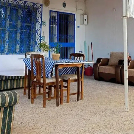 Captain's House Κουσάντασι